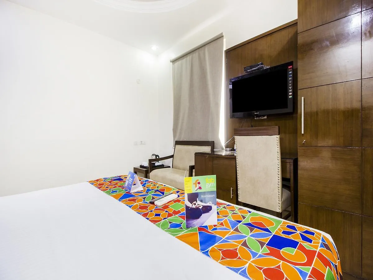 *** Hotel Fabhotel Marble Arch Karol Bagh Delhi  India