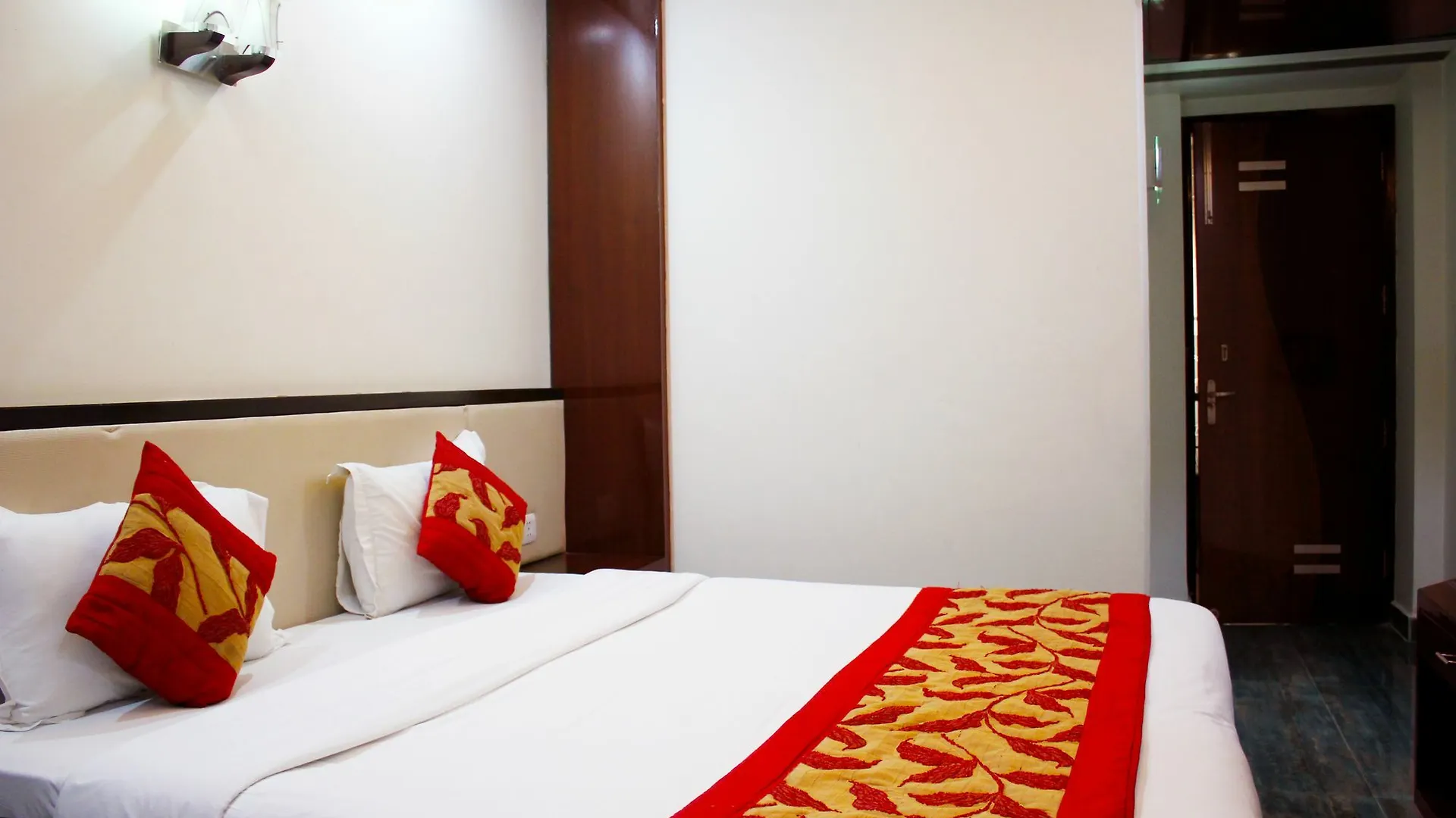 Fabhotel Marble Arch Karol Bagh Delhi  Delhi (National Capital Territory of India)